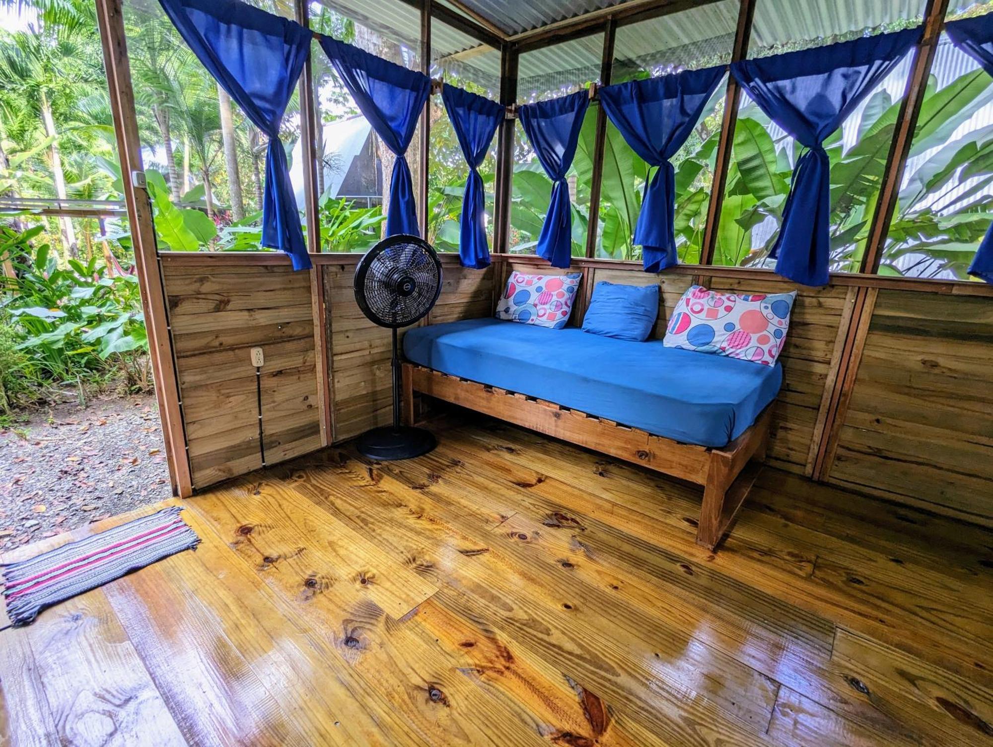 Arboura Eco Cabins Увита Экстерьер фото
