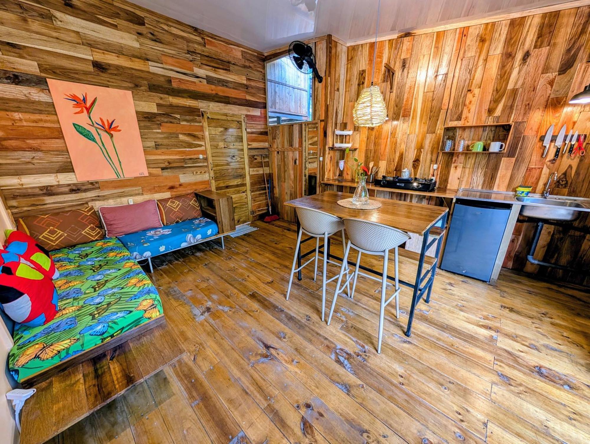 Arboura Eco Cabins Увита Экстерьер фото