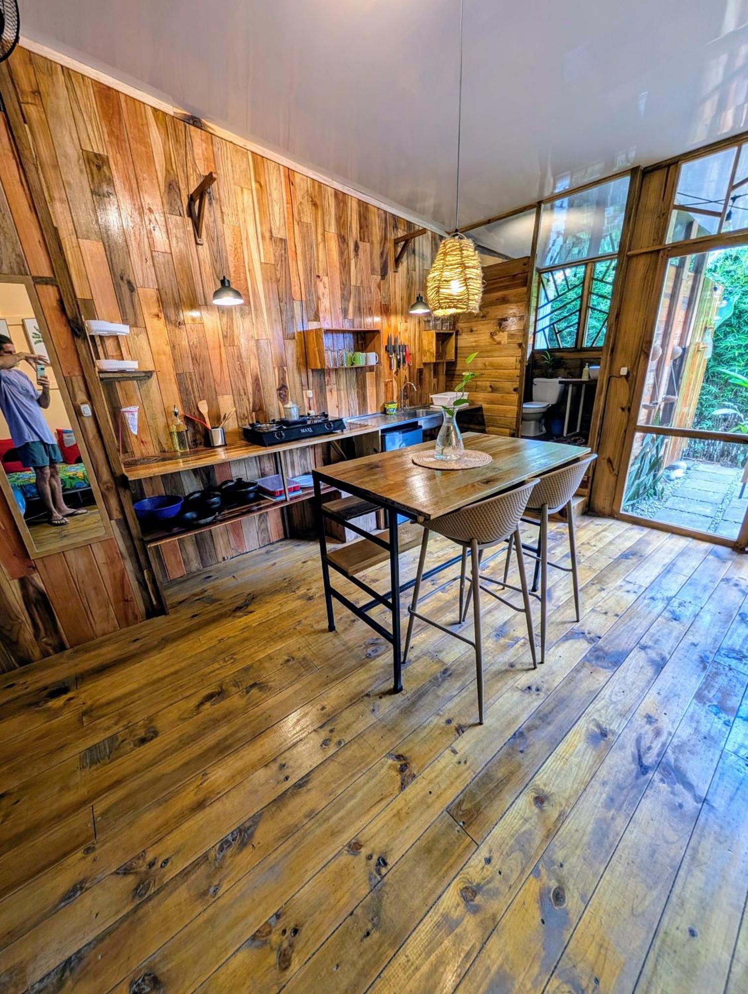 Arboura Eco Cabins Увита Экстерьер фото